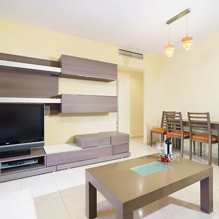 Apartment Faisa *